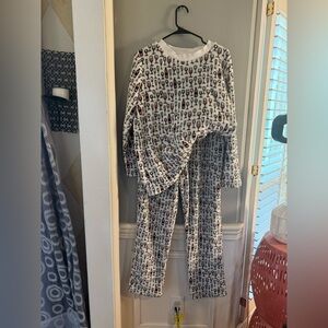 White and Red Cozy Pajama Set Intimates & Sleepwear Medium